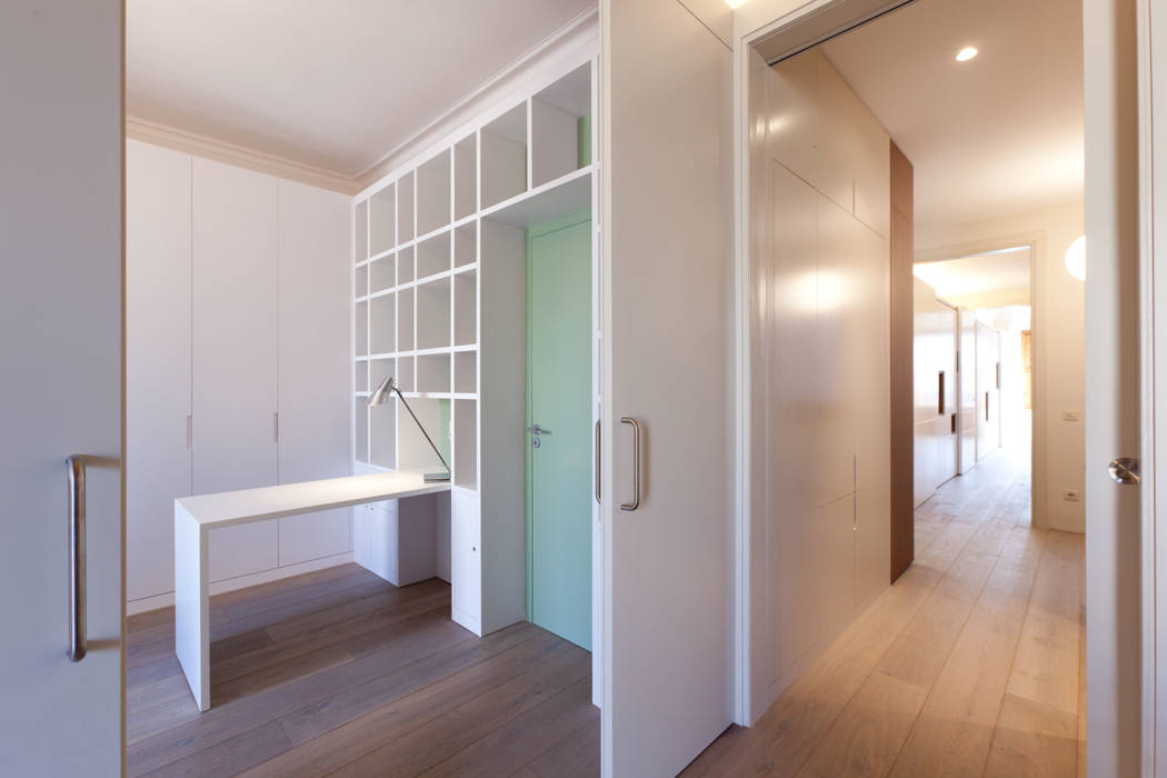 Piso Calle Princesa en Barcelona, 4+1 arquitectes 4+1 arquitectes Modern study/office