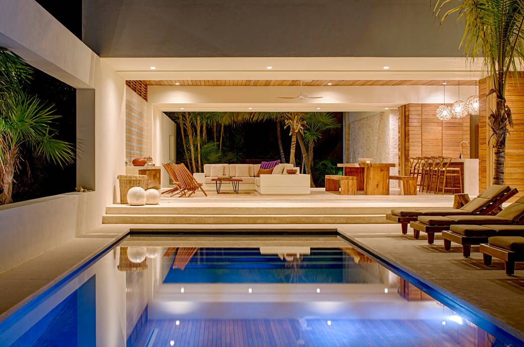 homify Piscinas de estilo tropical