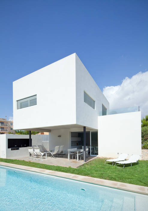 CASA RM, RM arquitectura RM arquitectura Giardino minimalista