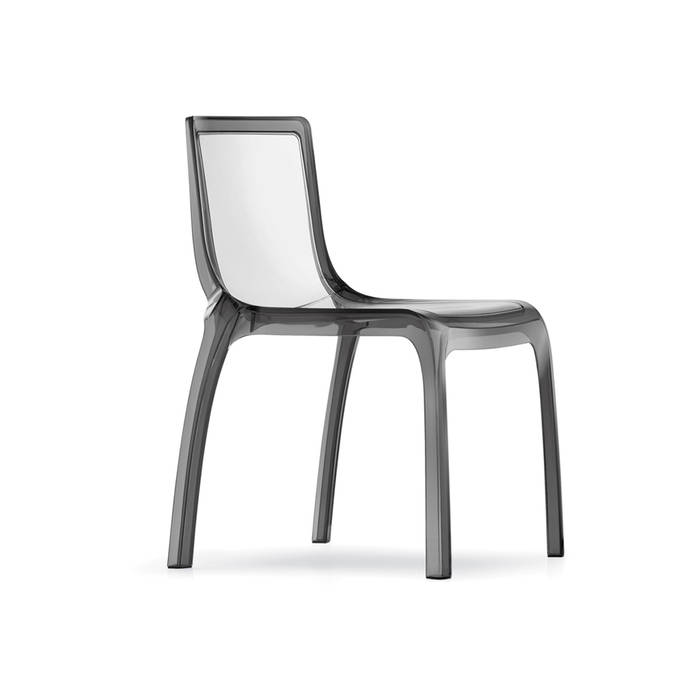 'Miss' polycarbonate kitchen/dining chair by Pedrali homify Cocinas modernas Plástico Mesas, sillas y bancos