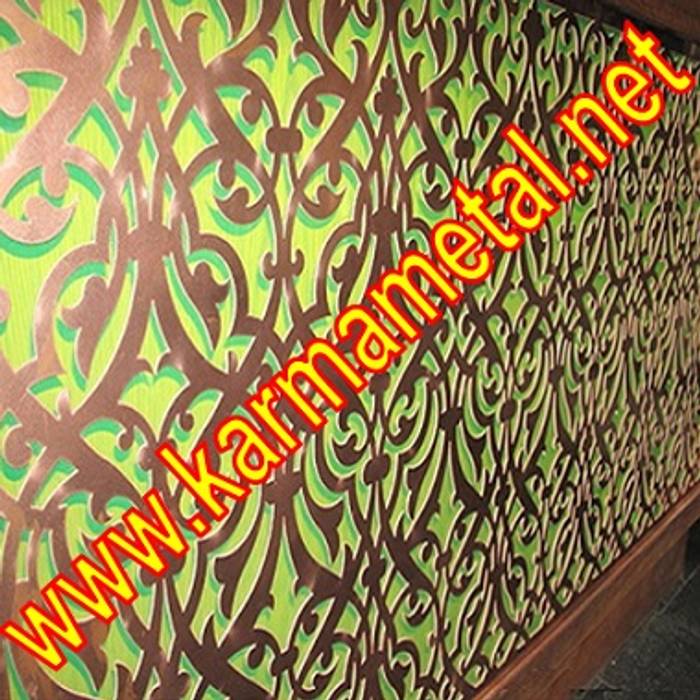 KARMA METAL-Cnc Lazer Kesim Ferforje Modelleri Ve Kapı,Korkuluk,Panel,Cephe Tavan Desenleri, KARMA METAL KARMA METAL Bodegas de estilo industrial Bodegas