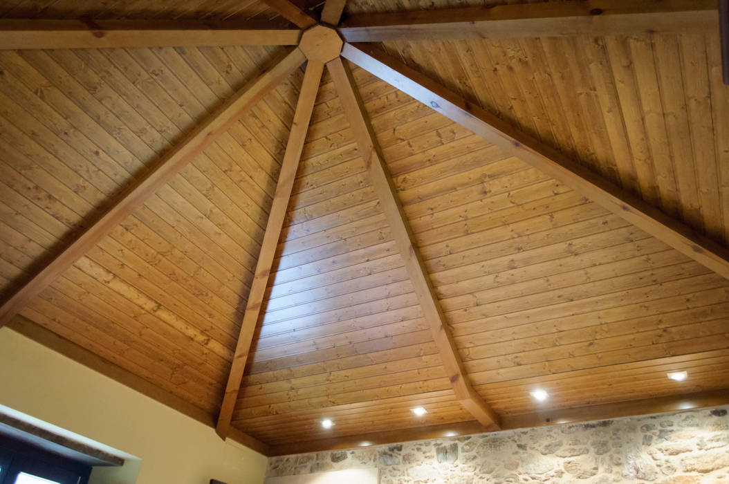 カントリースタイルの 寝室 の Intra Arquitectos カントリー