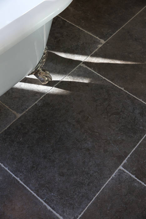 Byron Limestone Artisan Worn Finish from Artisans of Devizes. Artisans of Devizes Modern walls & floors Limestone