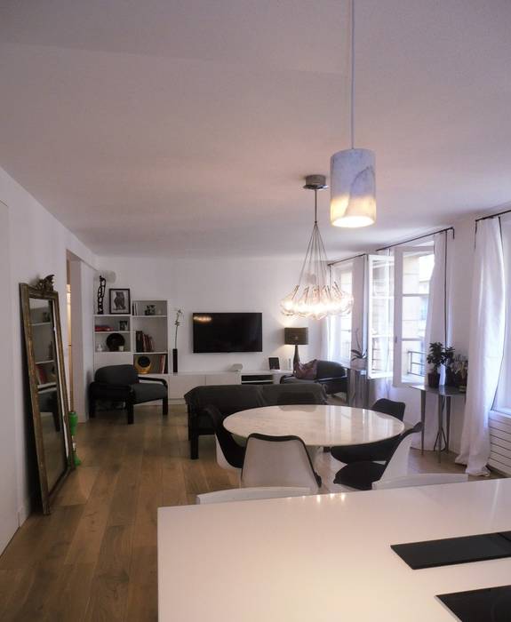 Rénovation complète d'un appartement à Paris, espaces & déco espaces & déco Minimalist living room