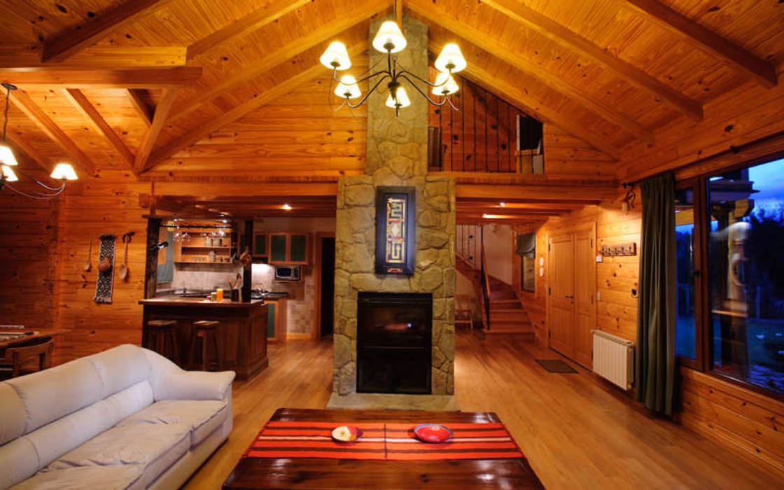 Otros interiores de Patagonia Log Homes, Patagonia Log Homes - Arquitectos - Neuquén Patagonia Log Homes - Arquitectos - Neuquén غرفة المعيشة خشب Wood effect