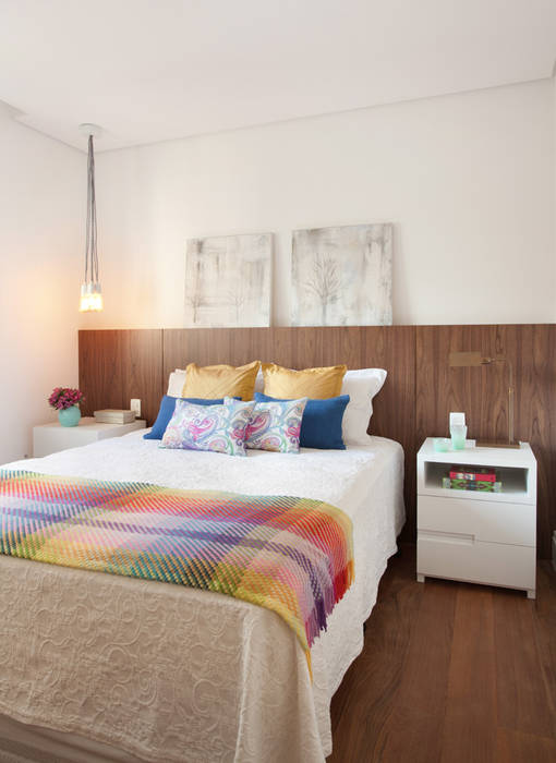 Apartamento na Pompeia, São Paulo, Liliana Zenaro Interiores Liliana Zenaro Interiores Modern Bedroom