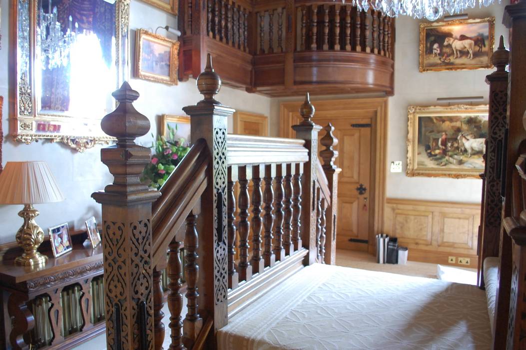 Oak staircase hand carved Arttus Classic style corridor, hallway and stairs