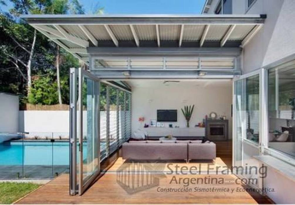 Interiores de Casas en Steel Framing, Steel Framing Argentina Steel Framing Argentina Balcones y terrazas modernos: Ideas, imágenes y decoración Hierro/Acero