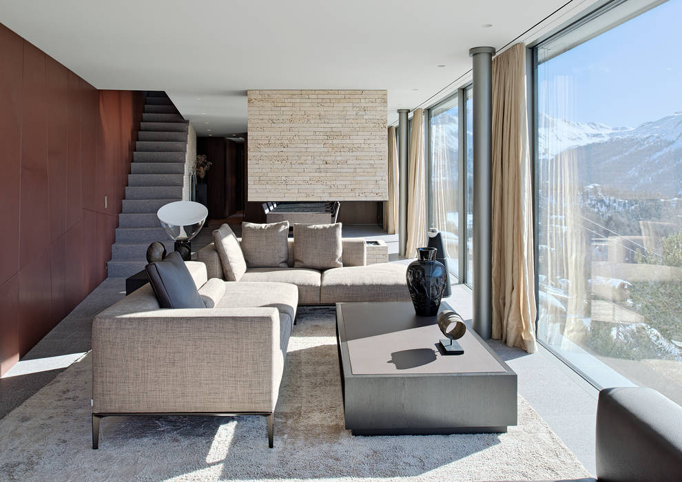 Villa im Engadin, steigerconcept ag steigerconcept ag Moderne Wohnzimmer