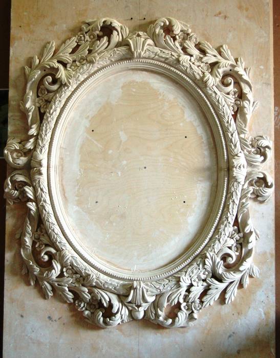 Moldura de gesso_ Plaster Frame Iva Viana Atelier de Escultura Paredes e pisos clássicos