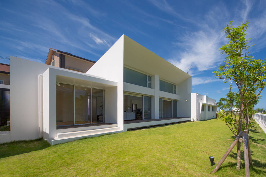 沖縄県うるま市の家, 建築工房 亥 建築工房 亥 Modern houses