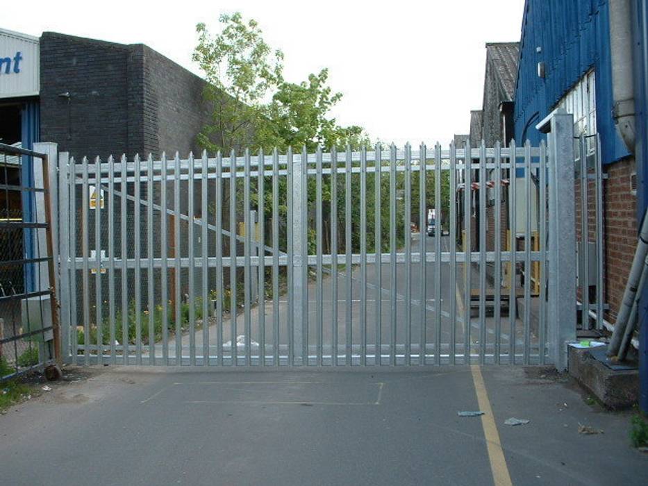 Automatic steel gates AGD Systems Ticari alanlar Dükkânlar