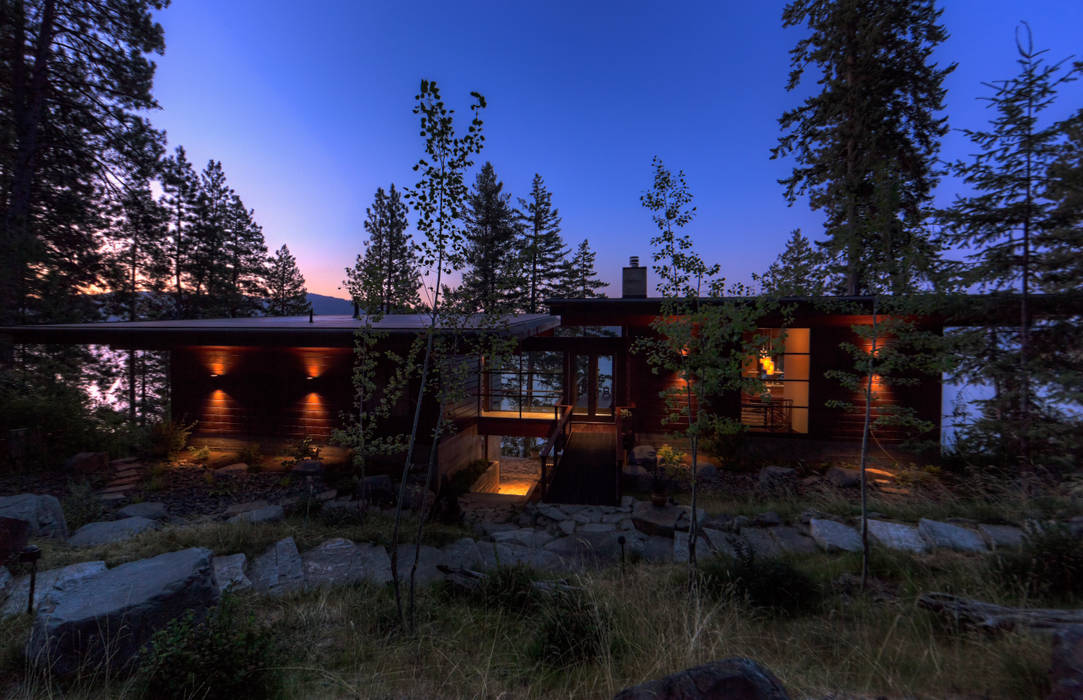 Coeur D'Alene Residence, Uptic Studios Uptic Studios Casas modernas