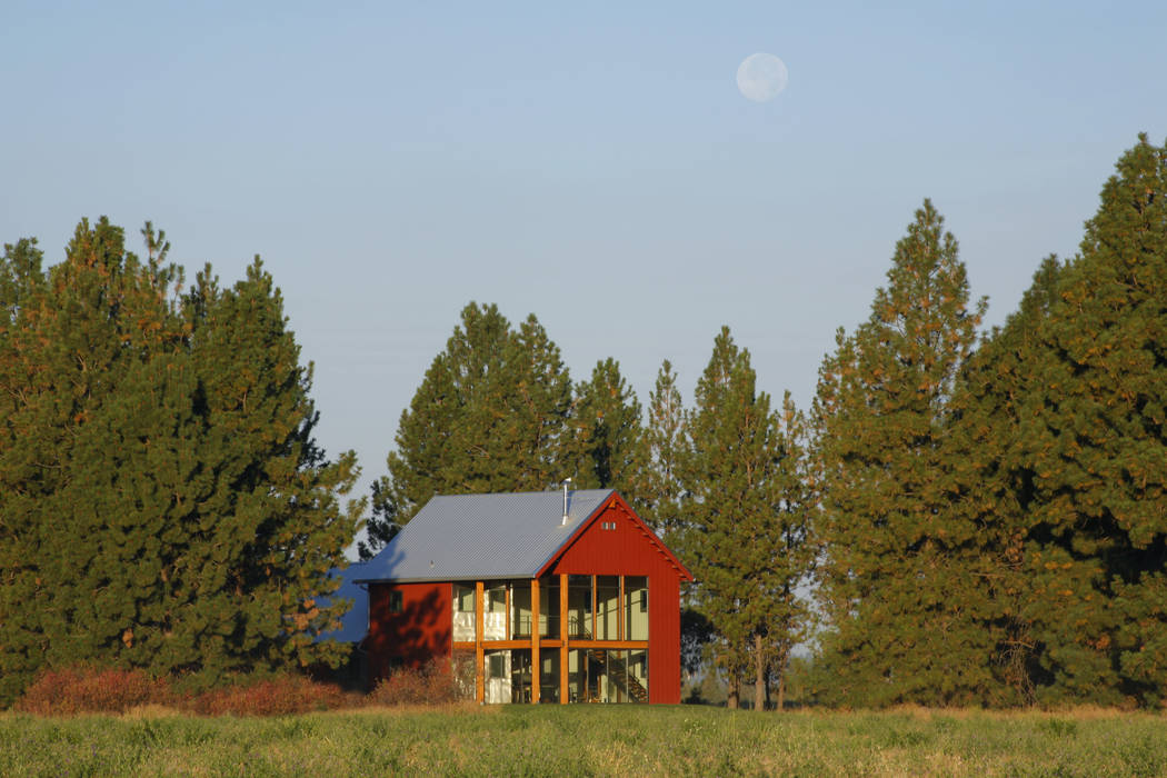 Palouse Residence, Uptic Studios Uptic Studios Maisons modernes