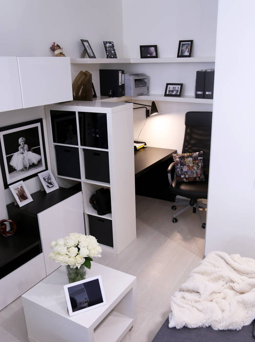 Интерьер в белом, NDubchenko NDubchenko Scandinavian style living room