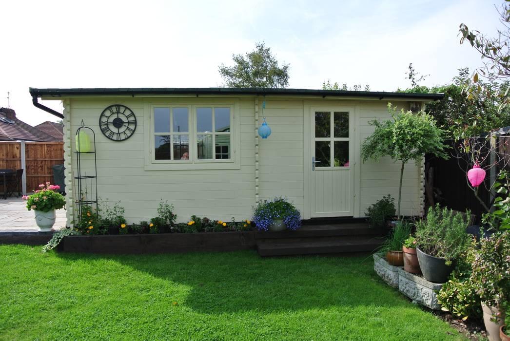 Wooden garages, Quick garden LTD Quick garden LTD Classic style garden