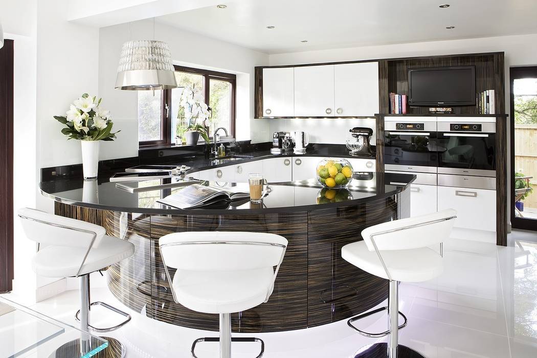 Contemporary Kitchen in Wakefield, Twenty 5 Design Twenty 5 Design Кухня в стиле модерн