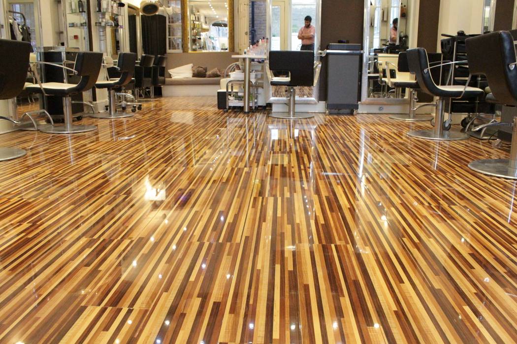 Upmarket St Johns Wood hair salon installs Designer Stripes, Floorless Floors Ltd Floorless Floors Ltd Tường & sàn phong cách đồng quê