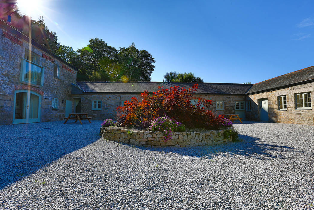 ​Barns Conversion, Cosawes Barton, Ponsanooth, Lilly Lewarne Practice Lilly Lewarne Practice Commercial spaces Hotels