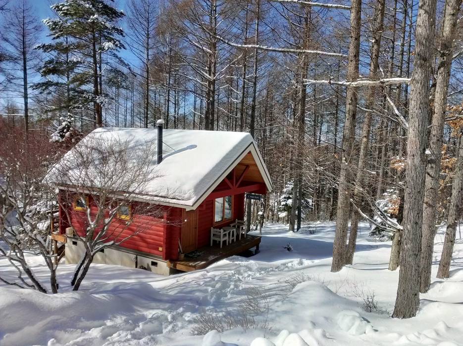 Small cottage at mt.yatsugatake, japan cottage style / コテージスタイル casas ...