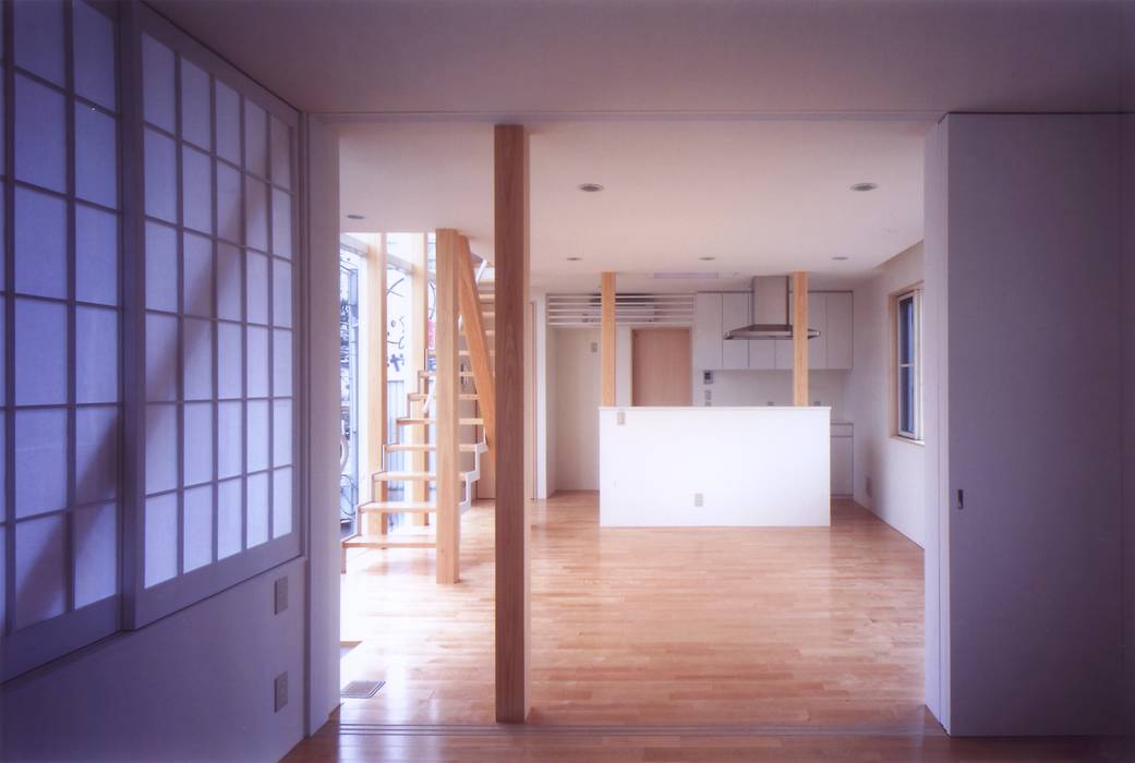 階段の家, 株式会社古里設計 株式会社古里設計 モダンデザインの ダイニング
