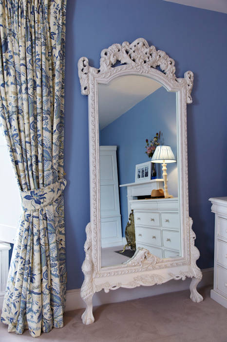 Georgian Farmhouse, Etons of Bath Etons of Bath Country style bedroom