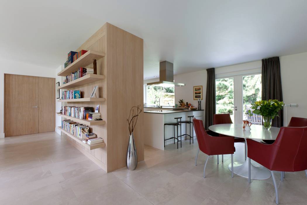 Suzanne de Kanter Architectuur & Interieur: modern tarz , Modern