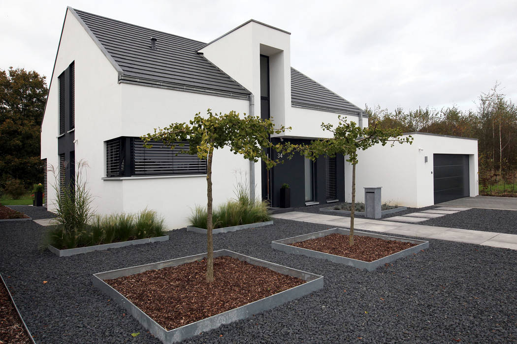 Haus K - Holzständerhaus in Wegberg, Architektur Jansen Architektur Jansen Minimalistyczne domy