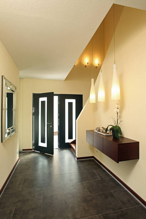 homify Front doors