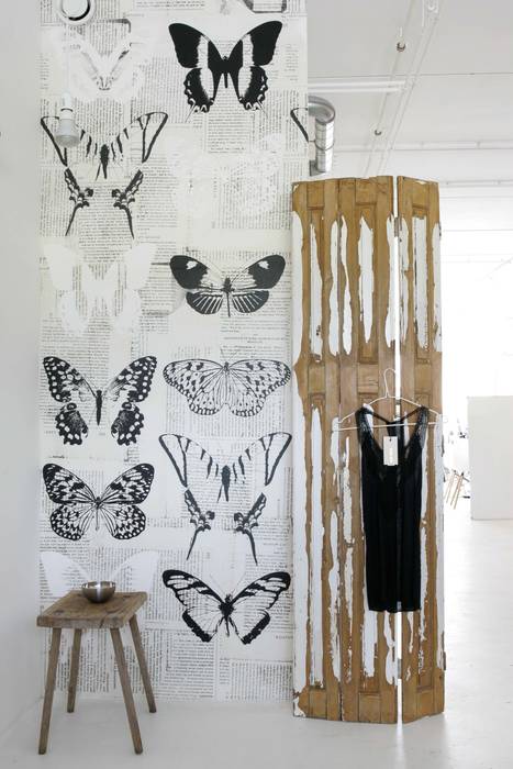 Fabulous, Enjoy en Stoer behang van onszelf , onszelf onszelf Modern walls & floors Wallpaper