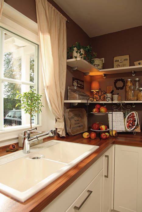 homify Country style kitchen