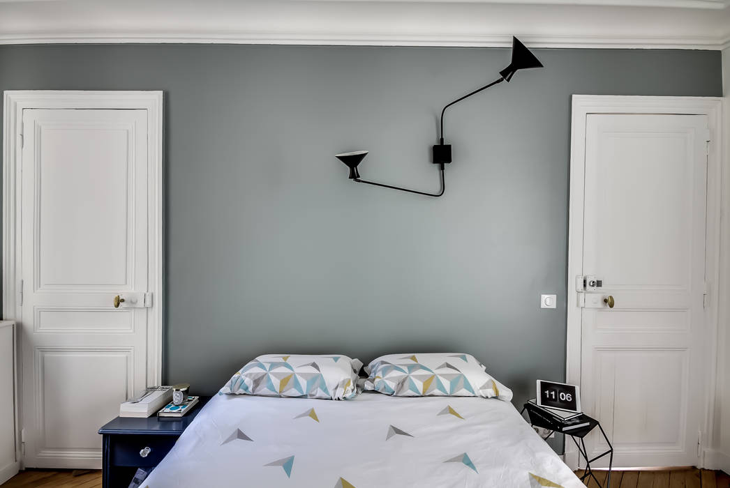 Le charme parisien, bypierrepetit bypierrepetit Camera da letto in stile scandinavo