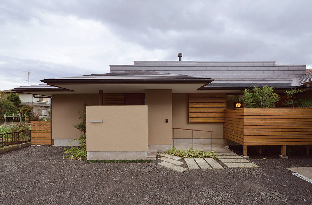 通り土間のある家, 松原正明建築設計室 松原正明建築設計室 บ้านและที่อยู่อาศัย