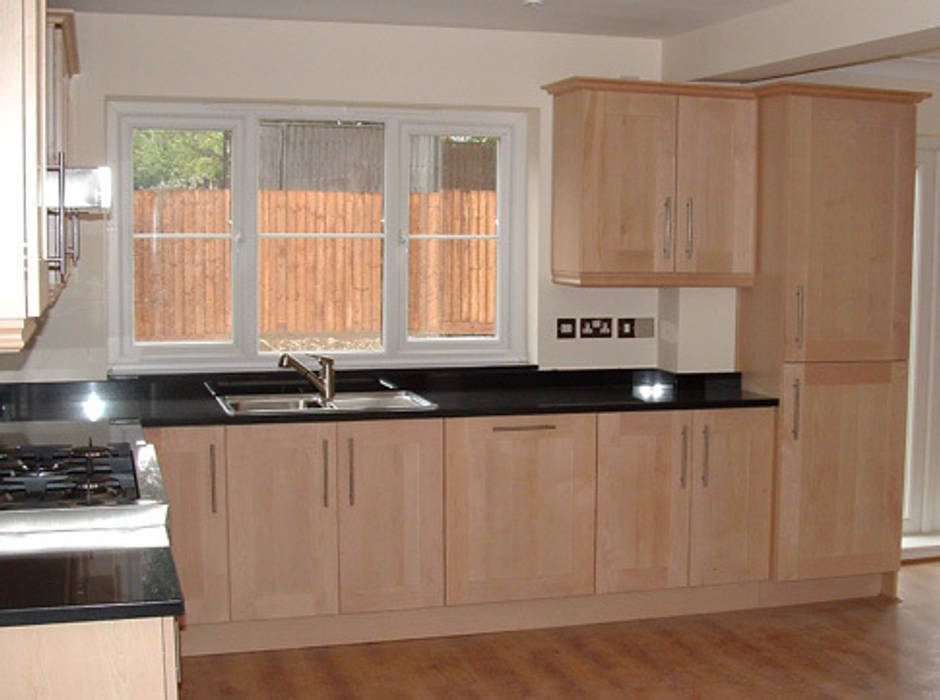 Some Recent Installations, Traditional Woodcraft Traditional Woodcraft Modern kitchen