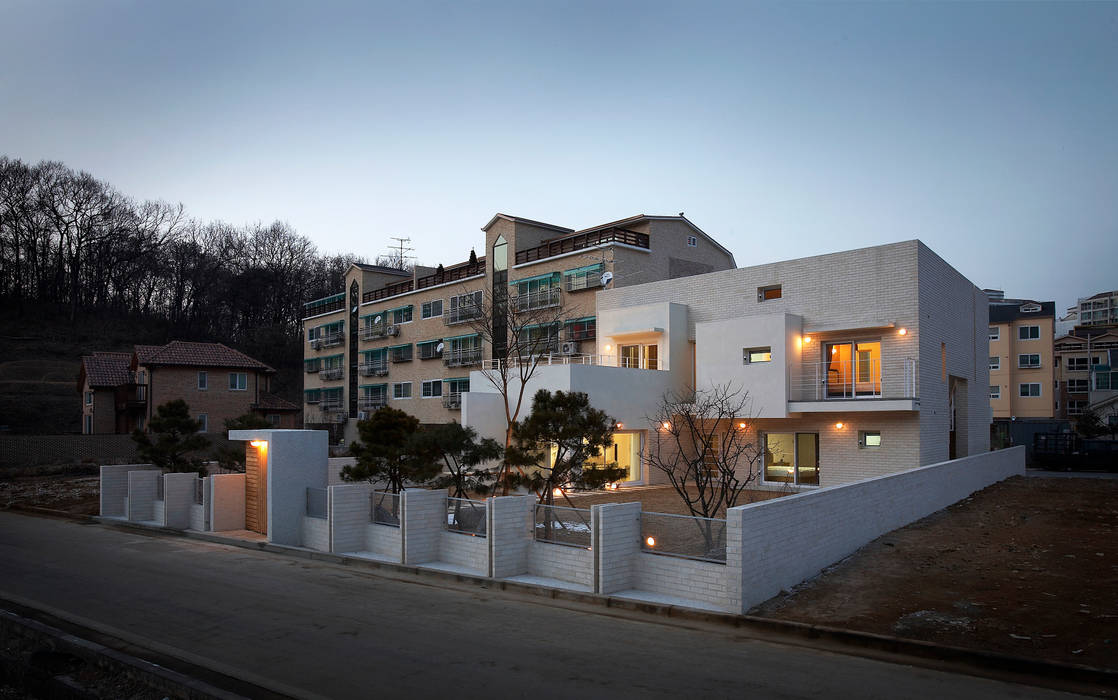 인천 검암동 주택, (주)건축사사무소 아뜰리에십칠 (주)건축사사무소 아뜰리에십칠 Modern Houses