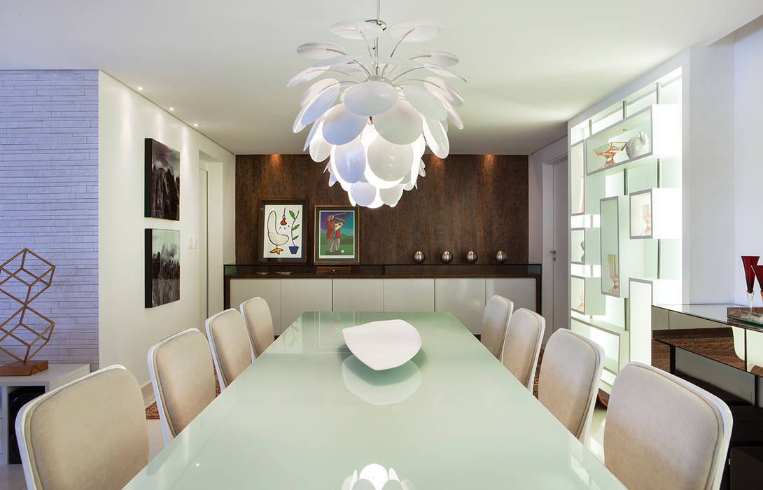 Apartamento 180m² em Boa Viagem, André Caricio Arquitetura André Caricio Arquitetura Modern dining room Tables