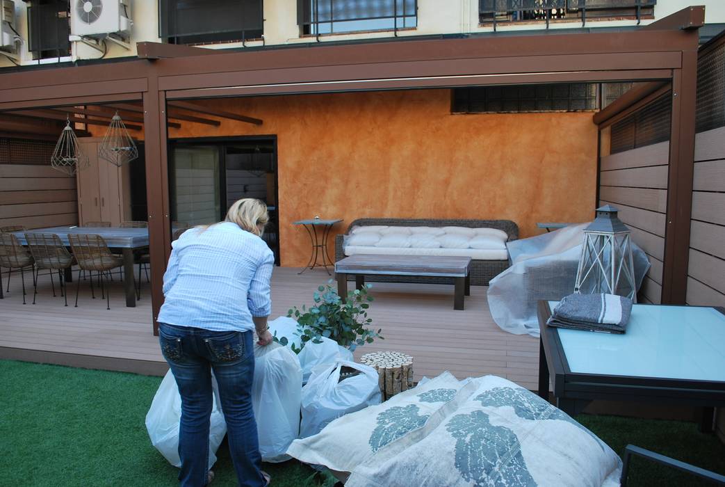 Proyecto de interiorismo de terraza, Vicente Galve Studio Vicente Galve Studio Mediterranean style balcony, veranda & terrace