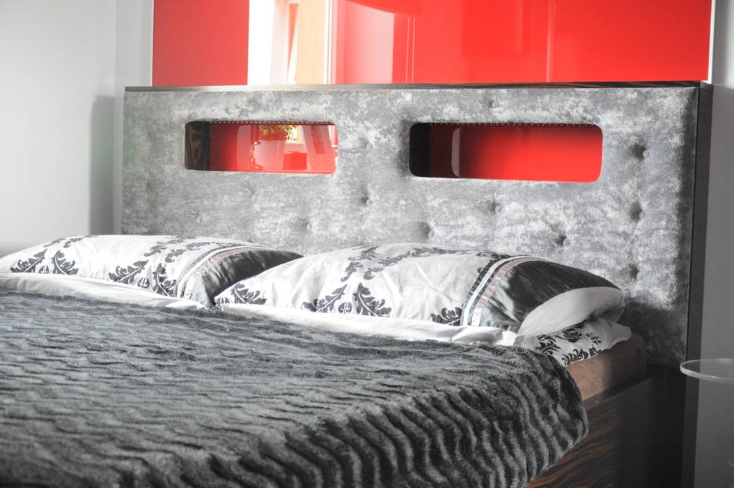 Małe mieszkanie z czerwonymi akcentami, Perfect Home Perfect Home Modern style bedroom