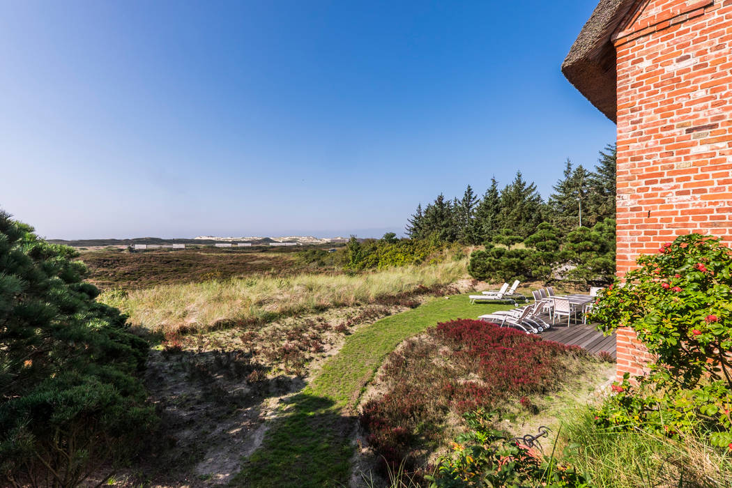 Einzelhaus in Dünenlage in List auf Sylt, Ralph Justus Maus Architektur Ralph Justus Maus Architektur Будинки