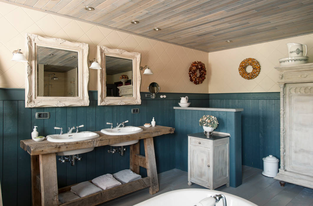 Landelijke badkamer met steigerhout, Taps&Baths Taps&Baths Kamar Mandi Gaya Rustic Sinks