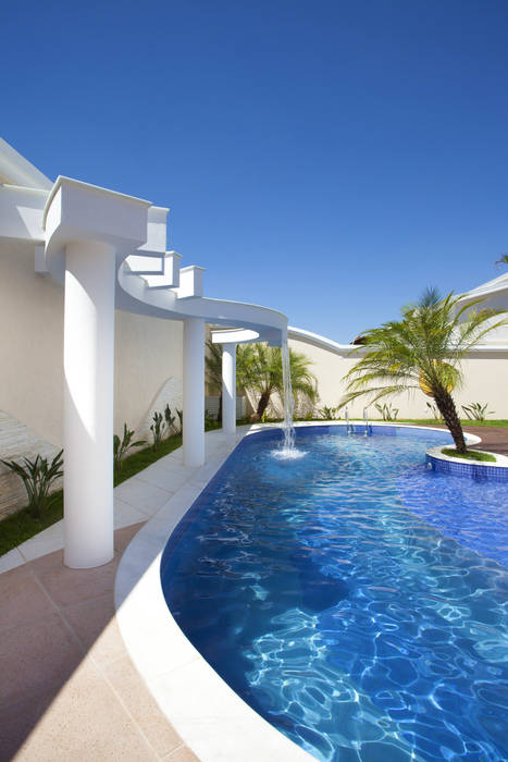Piscinas De Estilo Moderno De Arquiteto Aquiles Nicolas Kilaris Moderno Homify