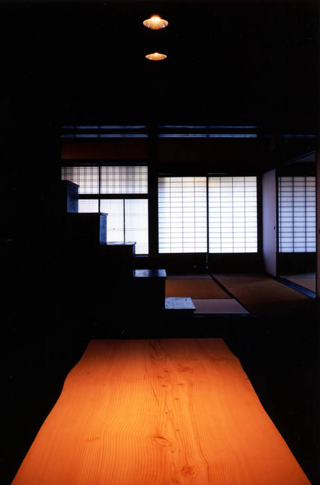 kihoku house, 髙岡建築研究室: 髙岡建築研究室が手掛けたアジア人です。,和風