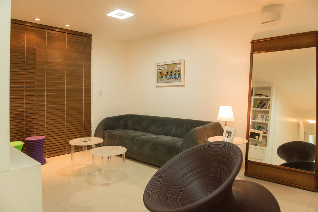 Apartamento Neutro Lina Eleutério Arquitetura Salas de estar minimalistas