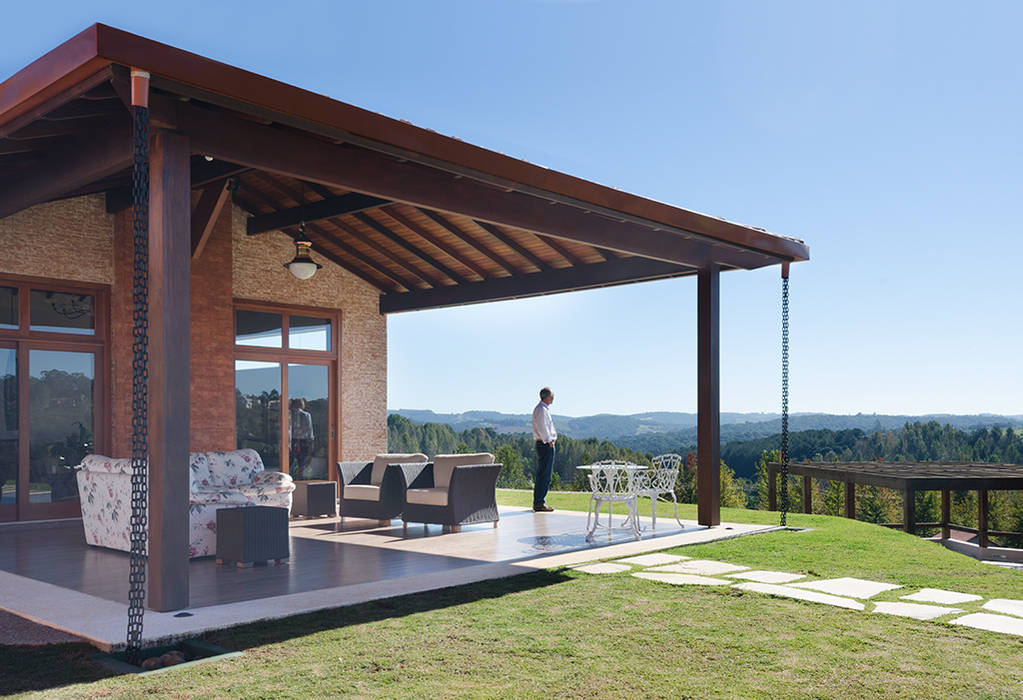 Casa Manacás, NOMA ESTUDIO NOMA ESTUDIO Varandas, alpendres e terraços campestres