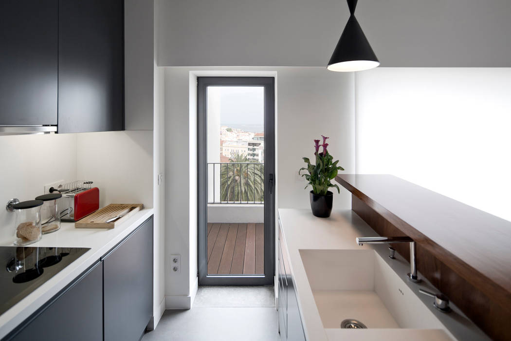 Apartamento na Lapa, RRJ Arquitectos RRJ Arquitectos Modern style kitchen