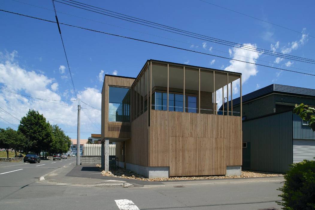 新川の家, キタウラ設計室 キタウラ設計室 Casas de estilo ecléctico