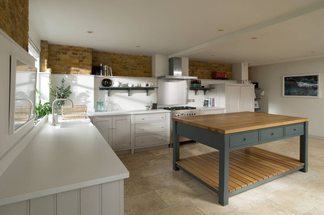 The Old School House A Contemporary Family Kitchen In East London Humphrey Munson Dapur Klasik Homify