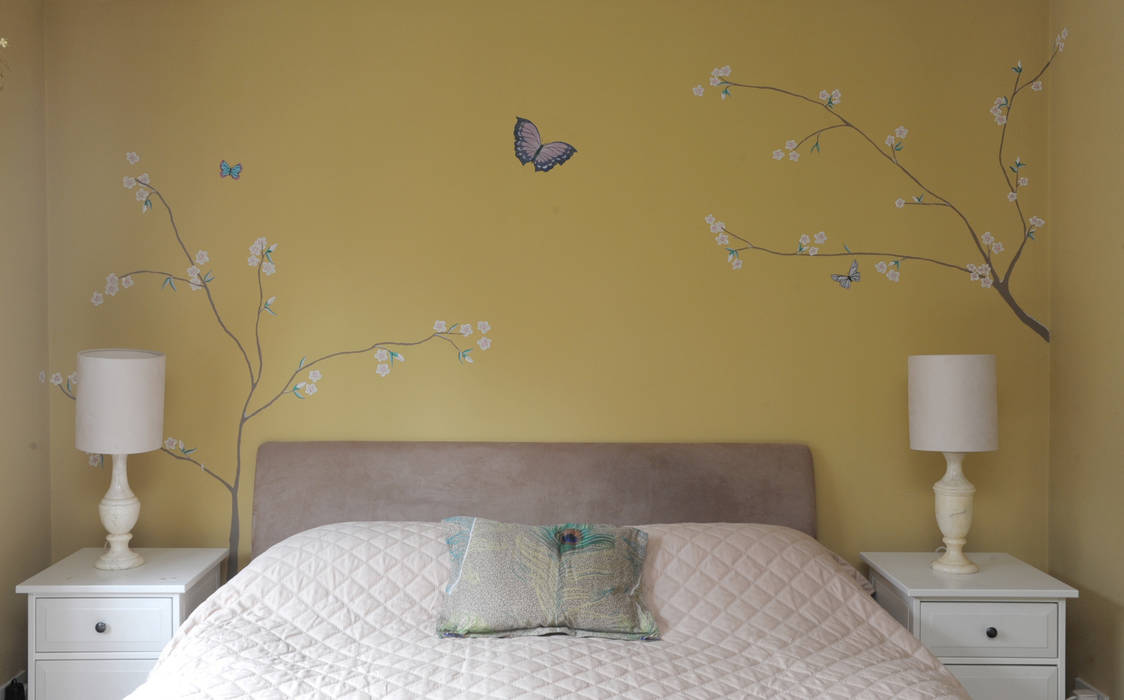 The Yellow Chinoiserie Bedroom Louise Dean -Artist Azjatycka sypialnia Akcesoria i dekoracje
