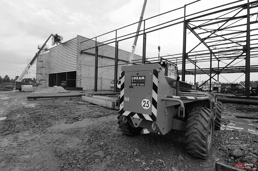 Construction de la nouvelle savonnerie RAMPAL-LATOUR à Salon de Provence, Alphaphoto Alphaphoto Commercial spaces Offices & stores