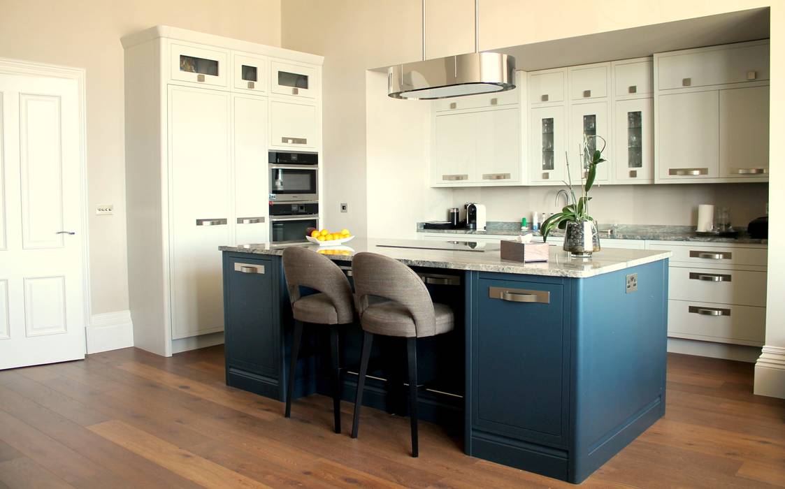 Kitchen, LIVING INTERIORS By Contour Home Design Ltd LIVING INTERIORS By Contour Home Design Ltd Modern kitchen